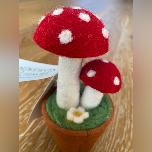 Charming Red and White Felt Mushroom Decor - Picture 1 of 5